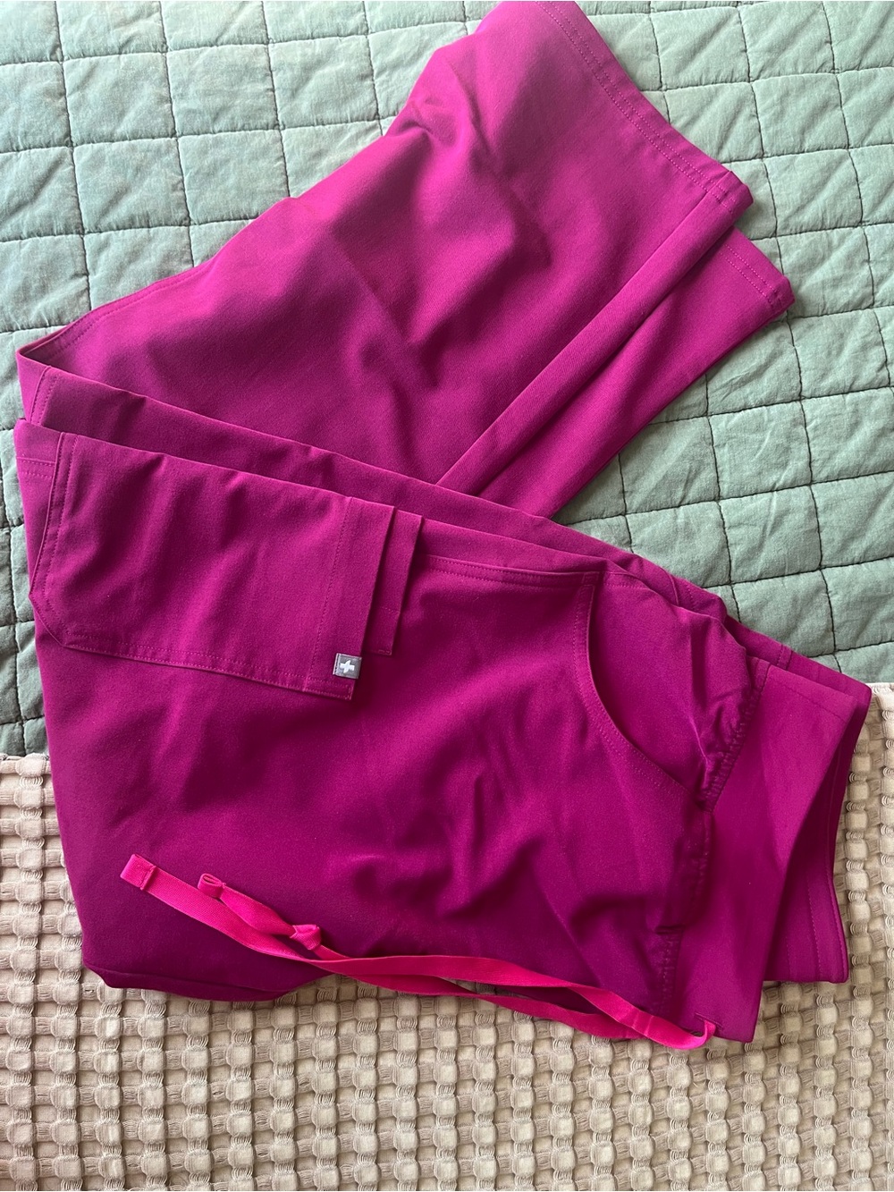 FIGS Yola Straight Leg Scrub Pants